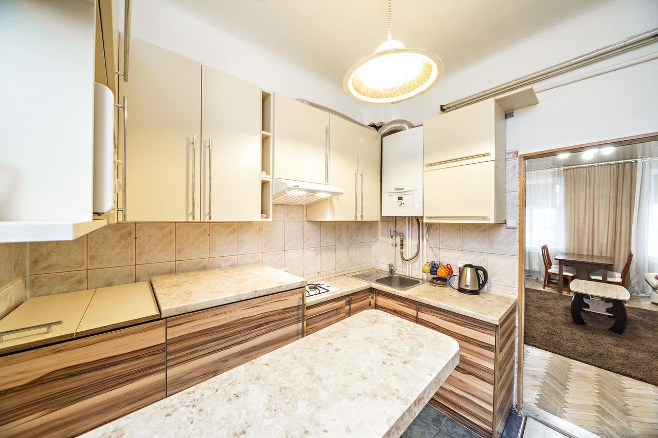 Apartment In A City Center! Krakivska,34 Leopoli Esterno foto