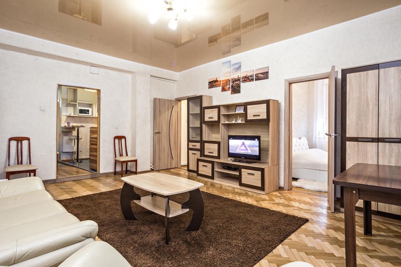 Apartment In A City Center! Krakivska,34 Leopoli Esterno foto