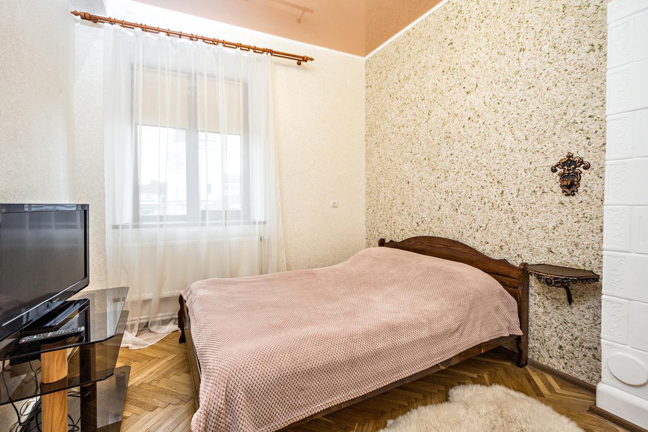 Apartment In A City Center! Krakivska,34 Leopoli Esterno foto